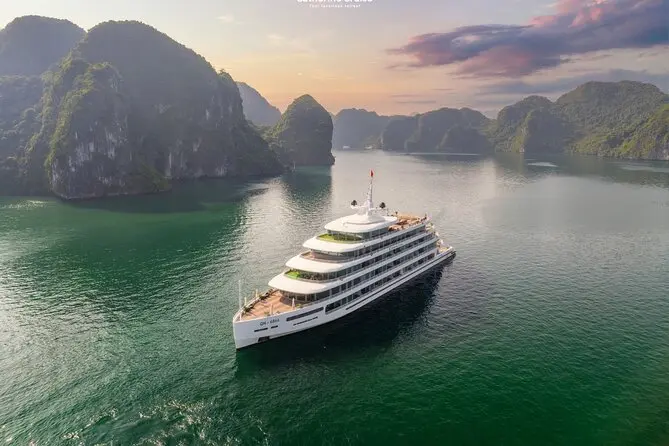Best Ha Long Bay cruise anchored at sunrise'